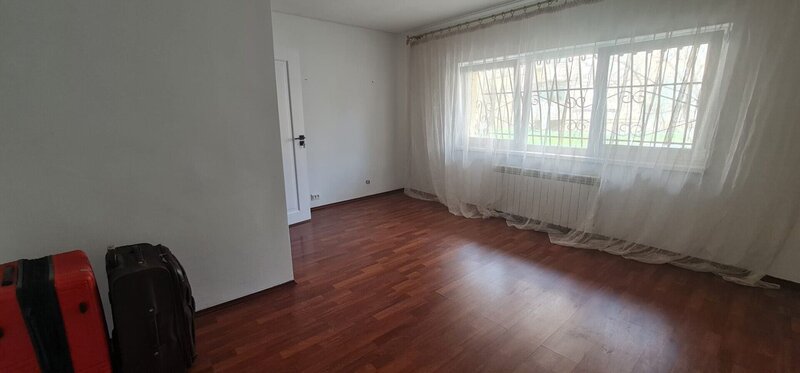 Calea Vitan 3 Camere Decomandat Conf. 1 Sporit